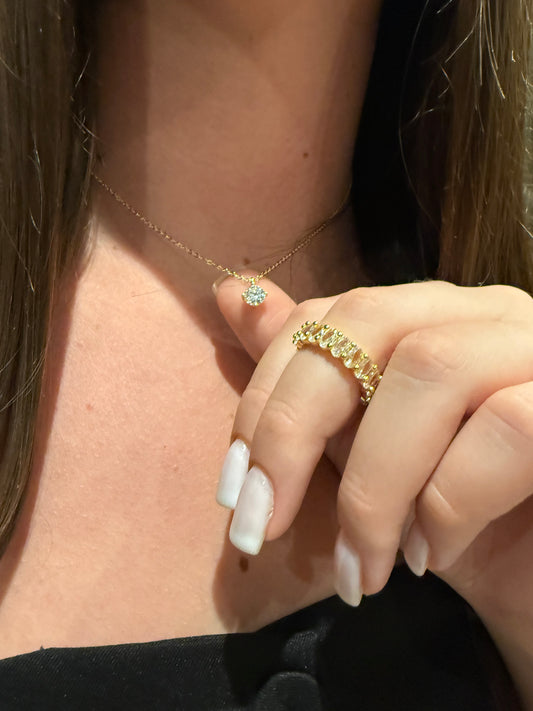 Gold Pendant Necklace